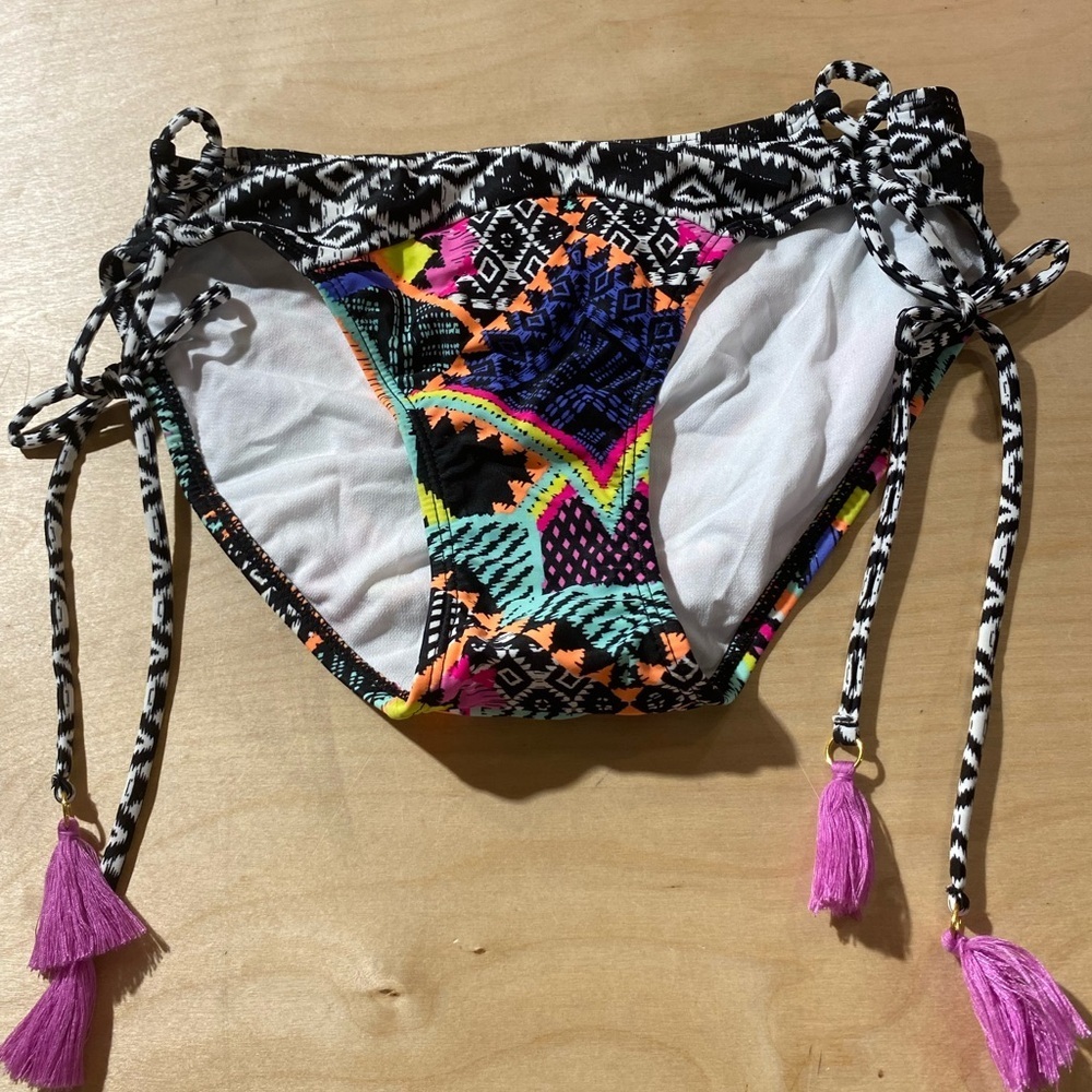 NOBO Colorful Geometric Bikini Bottoms with Tassels Medium (7-9) (HF)